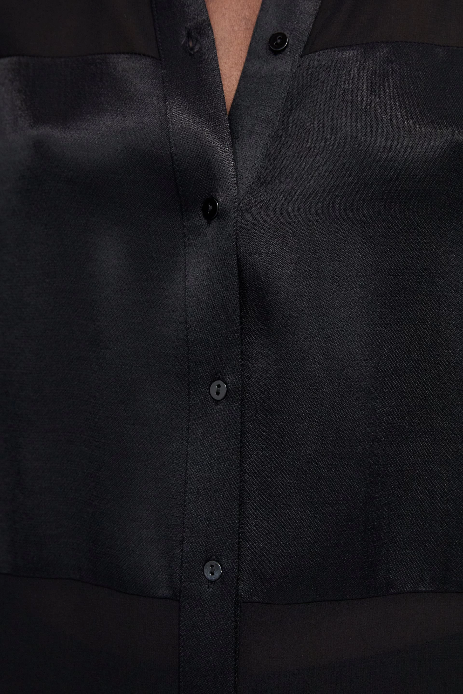 Dress-3 button